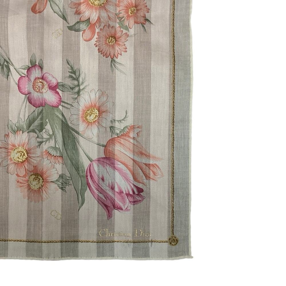 Christian Dior Scarf With Beautiful Pink Floral Print And Gold Logos - Picture 3 of 6